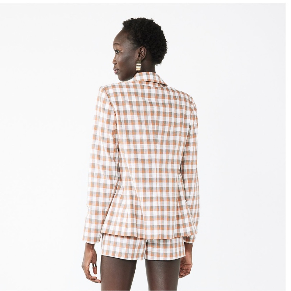Layer in a chic look with this women's Nine West Double-Breasted Blazer. - Picture 3 of 4